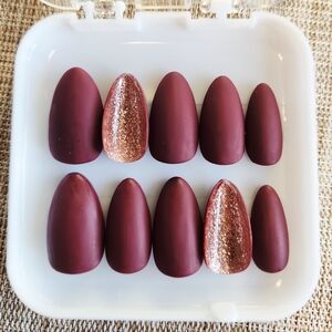 Old Money Peekaboo Press On Nails